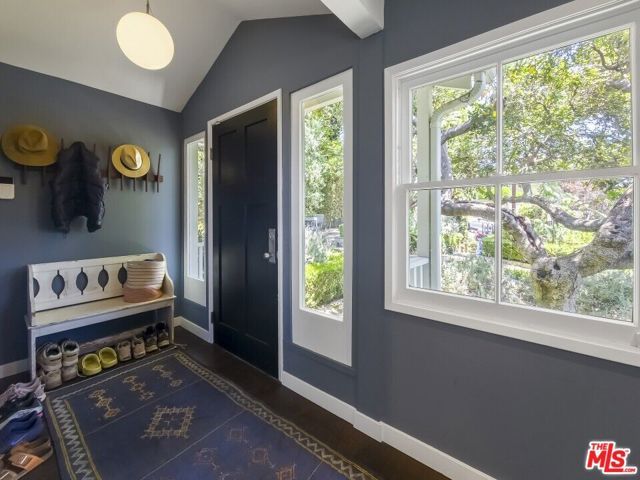 1616 Cerro Gordo Street, Los Angeles, CA 90026