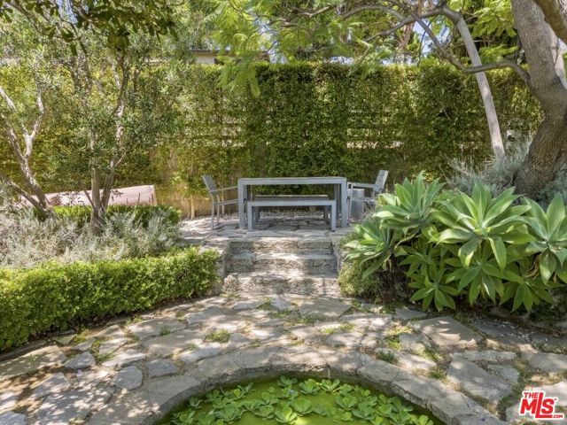 1616 Cerro Gordo Street, Los Angeles, CA 90026