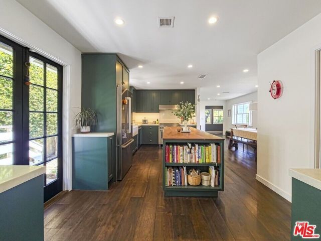 1616 Cerro Gordo Street, Los Angeles, CA 90026