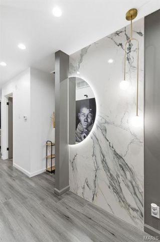 265 Waterford Drive, Florissant, MO 63033