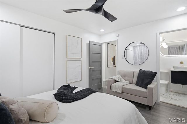 265 Waterford Drive, Florissant, MO 63033