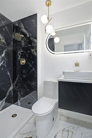 265 Waterford Drive, Florissant, MO 63033