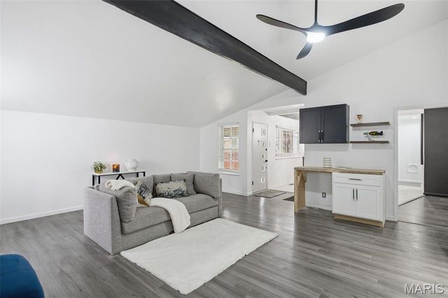 265 Waterford Drive, Florissant, MO 63033