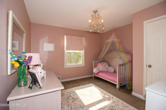 815 Constitution Drive, Brick, NJ 08724