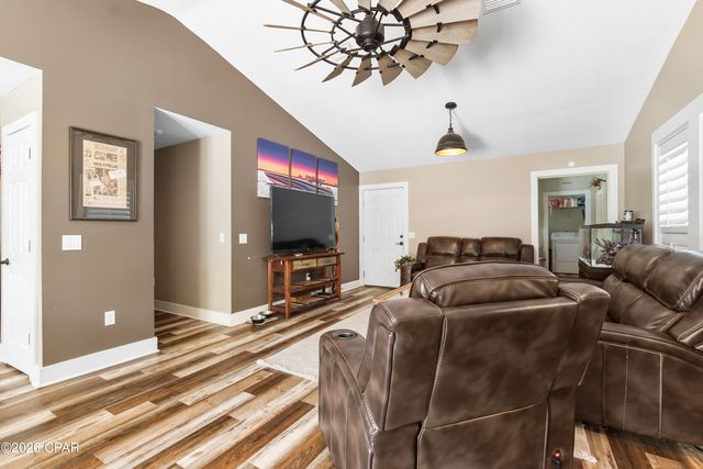 5706 Hilltop Avenue, Panama City Beach, FL 32408