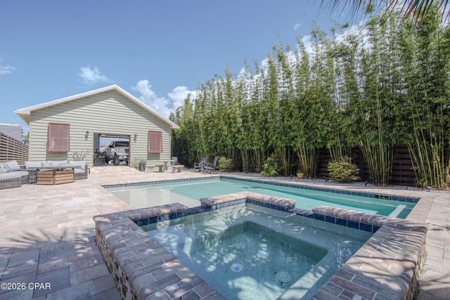 5706 Hilltop Avenue, Panama City Beach, FL 32408