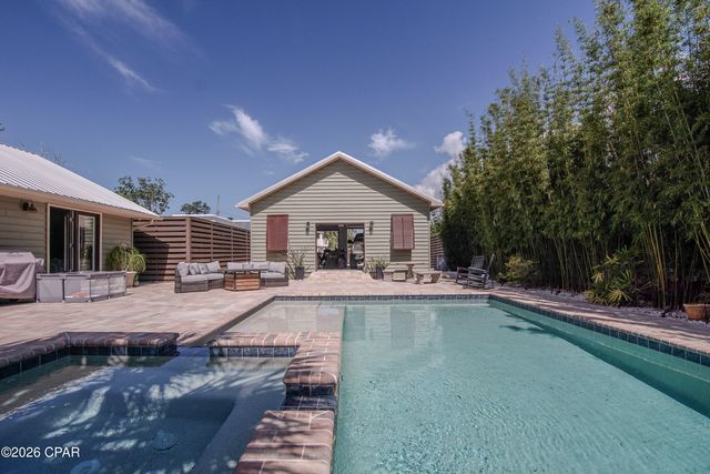 5706 Hilltop Avenue, Panama City Beach, FL 32408