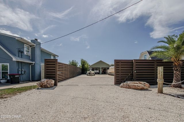 5706 Hilltop Avenue, Panama City Beach, FL 32408