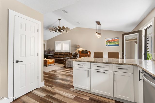 5706 Hilltop Avenue, Panama City Beach, FL 32408