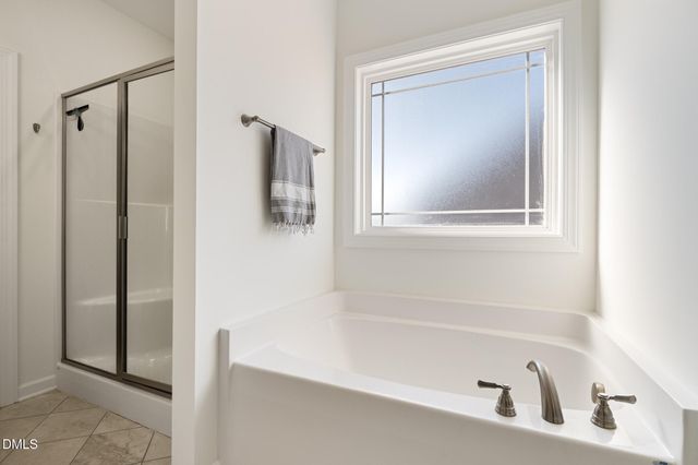 418 Carolina Landing Drive, Zebulon, NC 27597