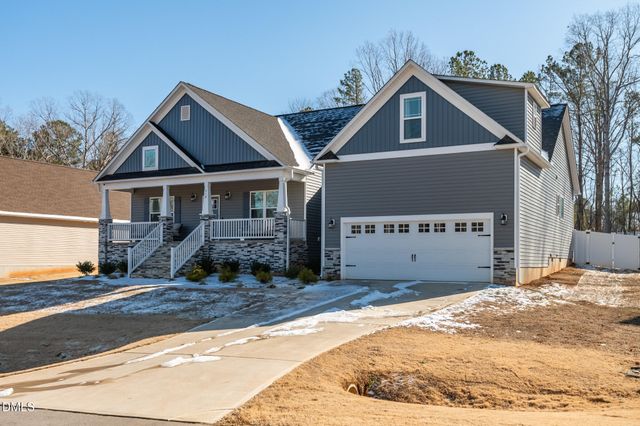 418 Carolina Landing Drive, Zebulon, NC 27597
