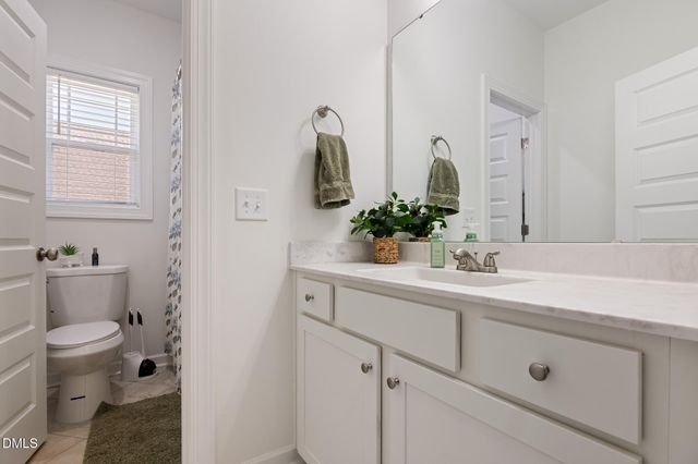 418 Carolina Landing Drive, Zebulon, NC 27597