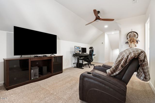 418 Carolina Landing Drive, Zebulon, NC 27597