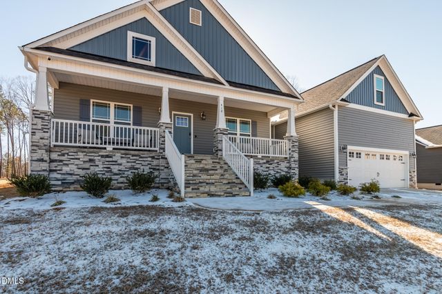 418 Carolina Landing Drive, Zebulon, NC 27597