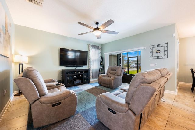 11816 CAMPFIRE STORY LANE, Orlando, FL 32832