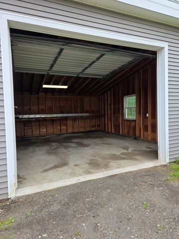 319 Thompsonville Road, Suffield, CT 06078