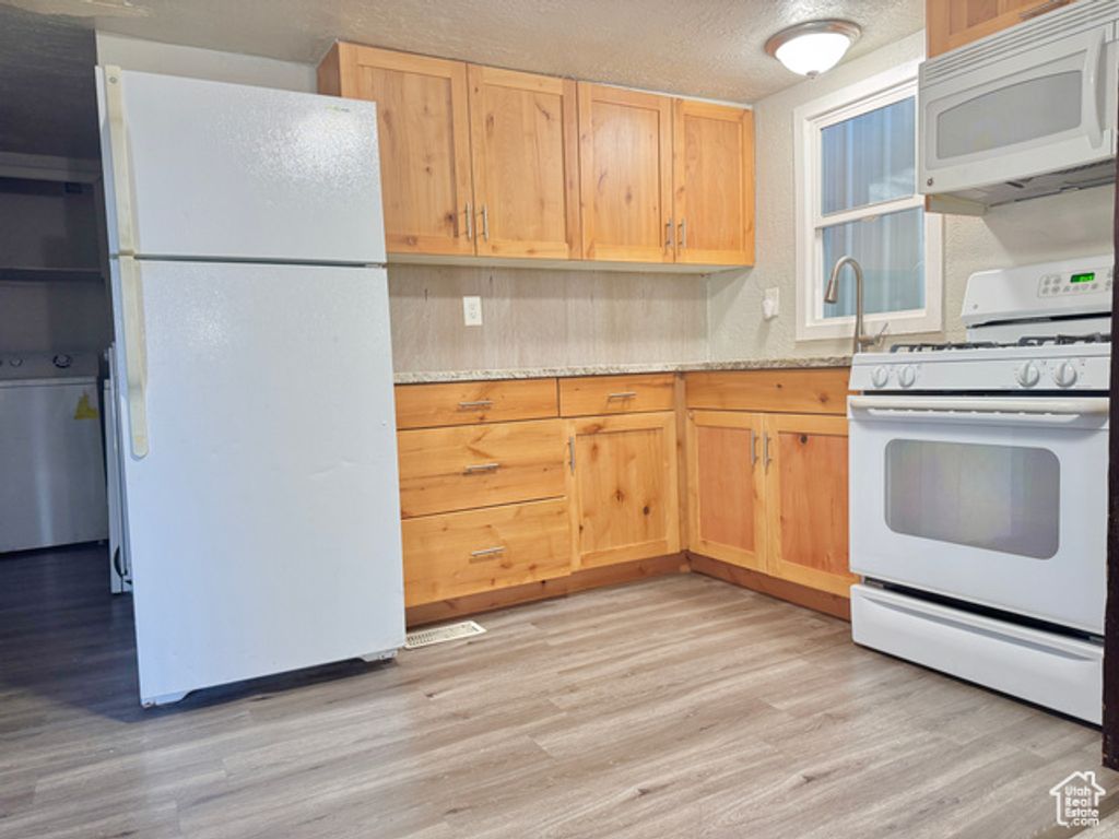 155 W STATE ST #TRLR 3, Lehi, UT 84043