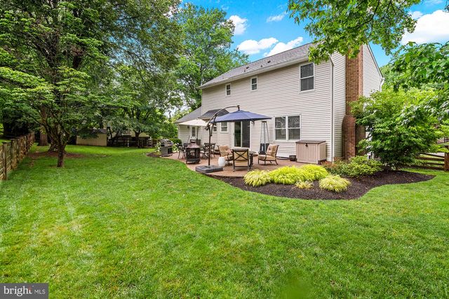 4704 YORKSHIRE DR, Ellicott City, MD 21043