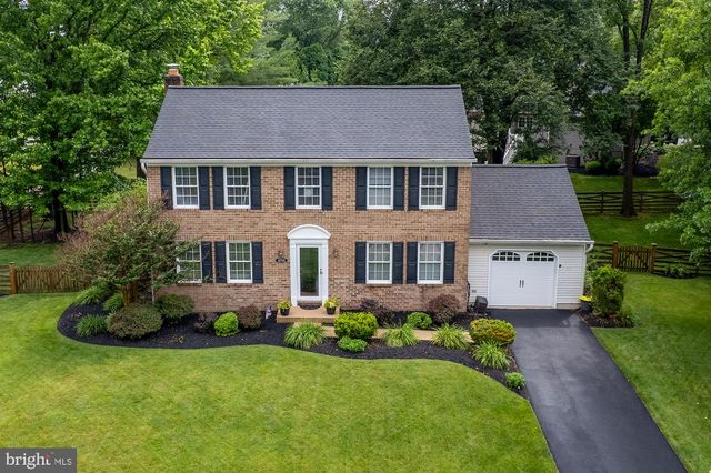 4704 YORKSHIRE DR, Ellicott City, MD 21043