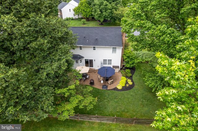 4704 YORKSHIRE DR, Ellicott City, MD 21043