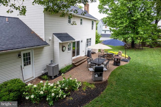 4704 YORKSHIRE DR, Ellicott City, MD 21043