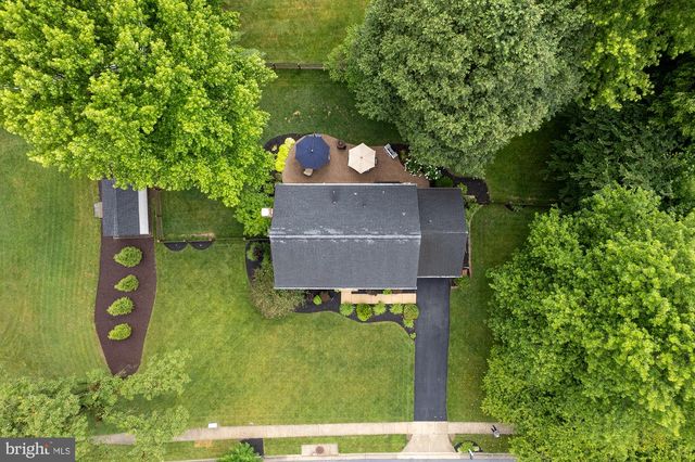 4704 YORKSHIRE DR, Ellicott City, MD 21043