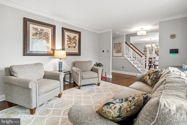 4704 YORKSHIRE DR, Ellicott City, MD 21043