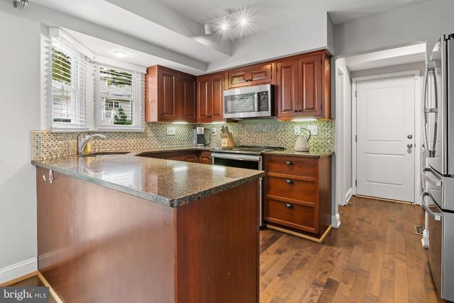 4704 YORKSHIRE DR, Ellicott City, MD 21043