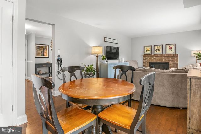 4704 YORKSHIRE DR, Ellicott City, MD 21043