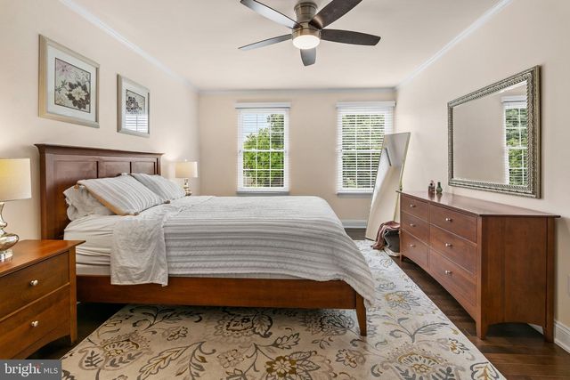 4704 YORKSHIRE DR, Ellicott City, MD 21043