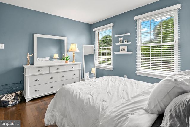 4704 YORKSHIRE DR, Ellicott City, MD 21043