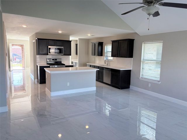 16527 Silla Ridge Court, Houston, TX 77049