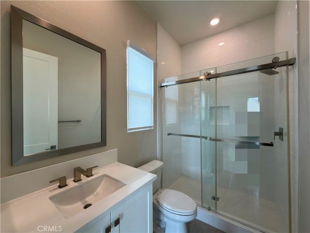 119 Pixel, Irvine, CA 92618