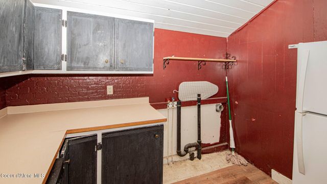 6962 Oak St, Bonners Ferry, ID 83805