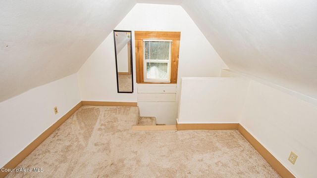 6962 Oak St, Bonners Ferry, ID 83805