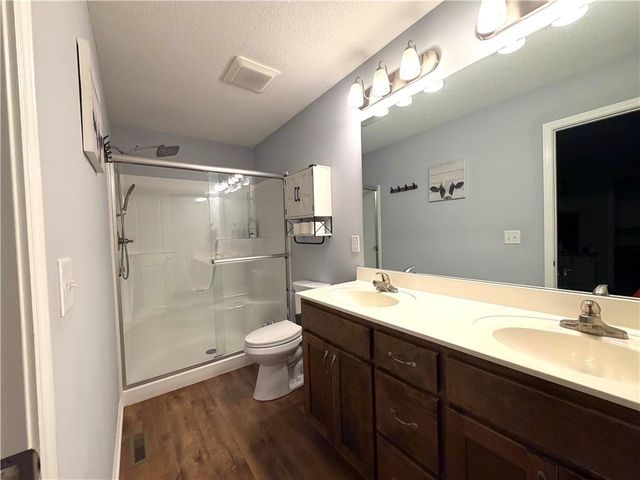 21401 Noble Street, Spring Hill, KS 66083