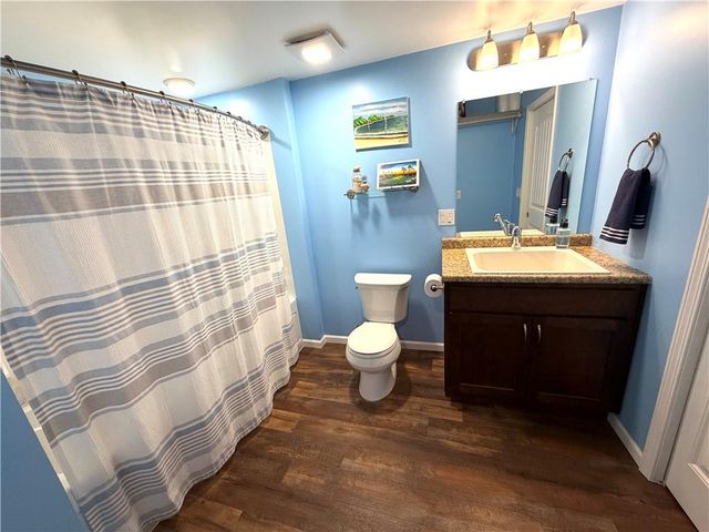 21401 Noble Street, Spring Hill, KS 66083