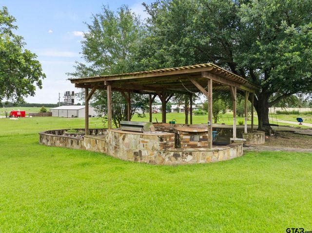 2520 N Hwy 271, Pittsburg, TX 75686