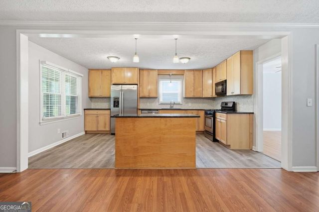 106 Kimberly Road, Canton, GA 30115