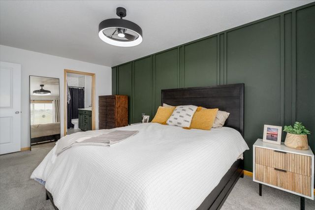 617 Villa Court, West Des Moines, IA 50266