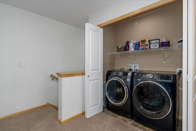 617 Villa Court, West Des Moines, IA 50266