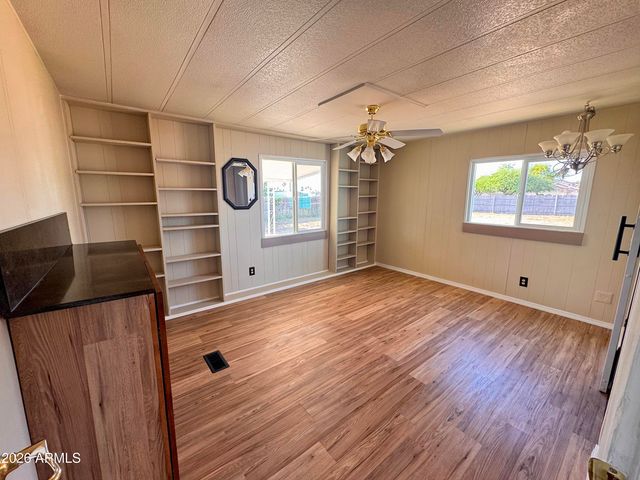 8822 E BALTIMORE Street, Mesa, AZ 85207