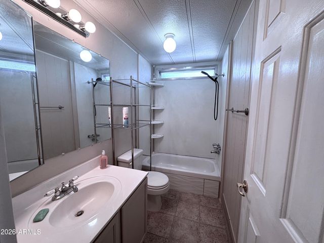 8822 E BALTIMORE Street, Mesa, AZ 85207