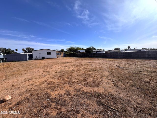 8822 E BALTIMORE Street, Mesa, AZ 85207