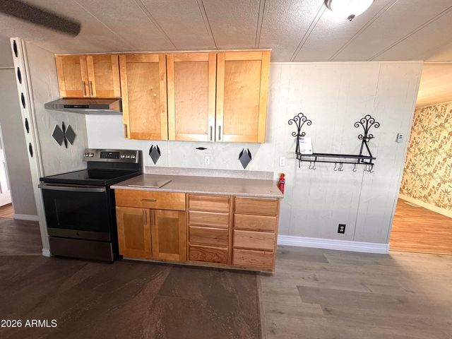 8822 E BALTIMORE Street, Mesa, AZ 85207