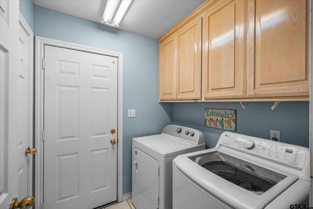 560 Washington St., Van, TX 75790