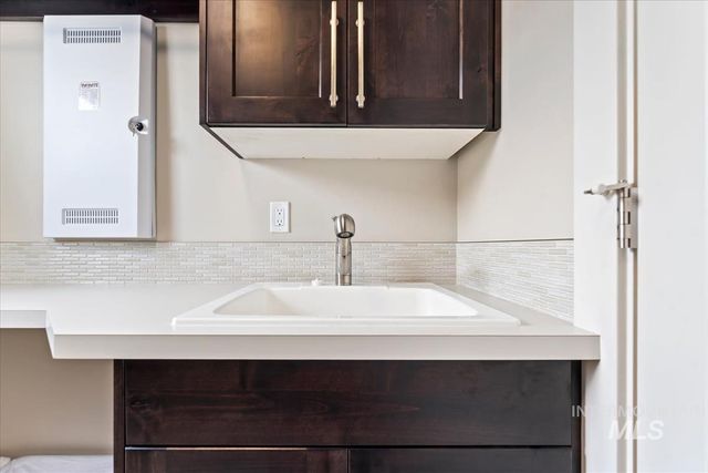 1660 Loch Ness Ave., Middleton, ID 83644