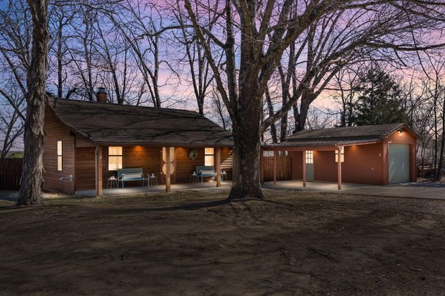 4902 State Highway 13, Lampe, MO 65681