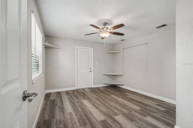 6822 LASSEN AVENUE, New Port Richey, FL 34655