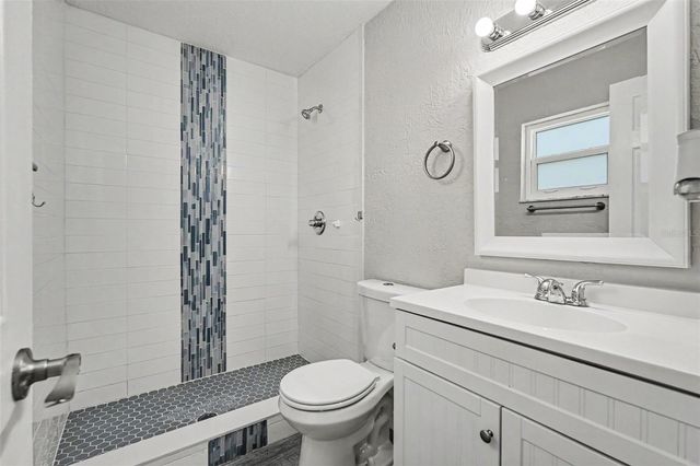 6822 LASSEN AVENUE, New Port Richey, FL 34655